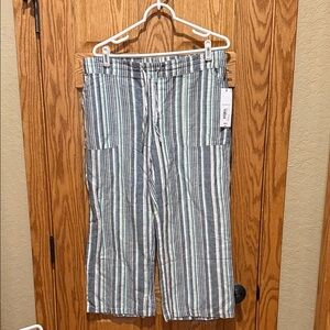 Liz Claiborne Multicolor Striped Capris